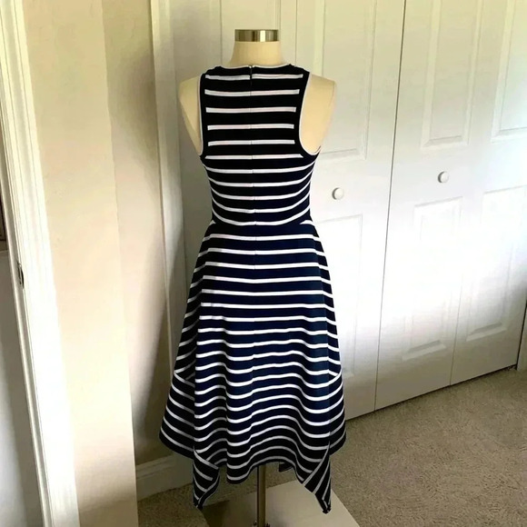 Banana Republic Navy & White Striped Handkerchief Hem Dress with pockets size 4 - Picture 7 of 10